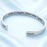 Gift For Mother,Mom - Daughters (Adult),Mom - Daughters (Young),Gift For Daughter,Gift For Women,Gift For Couples,Love - The Love Between A Mother And Daughter - Personalized Bangle Bracelet Cuff