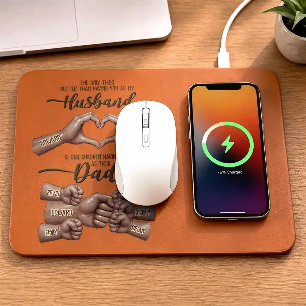 Top Market,Sentimental,Gift For Husband,Gift For Couples,Vector - The Only Thing Better Than Having You As Husband - Personalized Leather Charging Mat