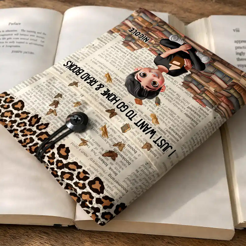 Reading,Gift For Yourself,Gift For Women,Happy - The World Belongs To Those Who Read - Personalized Book Sleeve