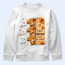 Top Market, Gift For Grandchildren, Gift For Grandkids, Gift For Grandma, Cozy, Grandma - Grandkids, Icon - This Grandma Loves Her Herd Highland Cow Fall - Personalized T Shirt