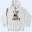 Dad's Hobby,Step Dad,Dad - Children,Gift For Father,Gift For Husband,Gift For Men,Gift For Grandpa,Fishing,Icon,Grateful - We Hooked The Best Dad Grandpa - Personalized T Shirt